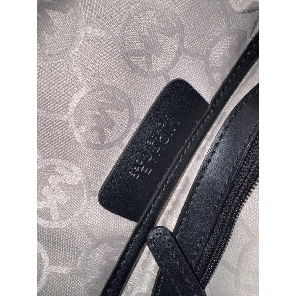 Michael Kors Camden Large Straw Tote Trimmed In Leather - Picture 14 of 15